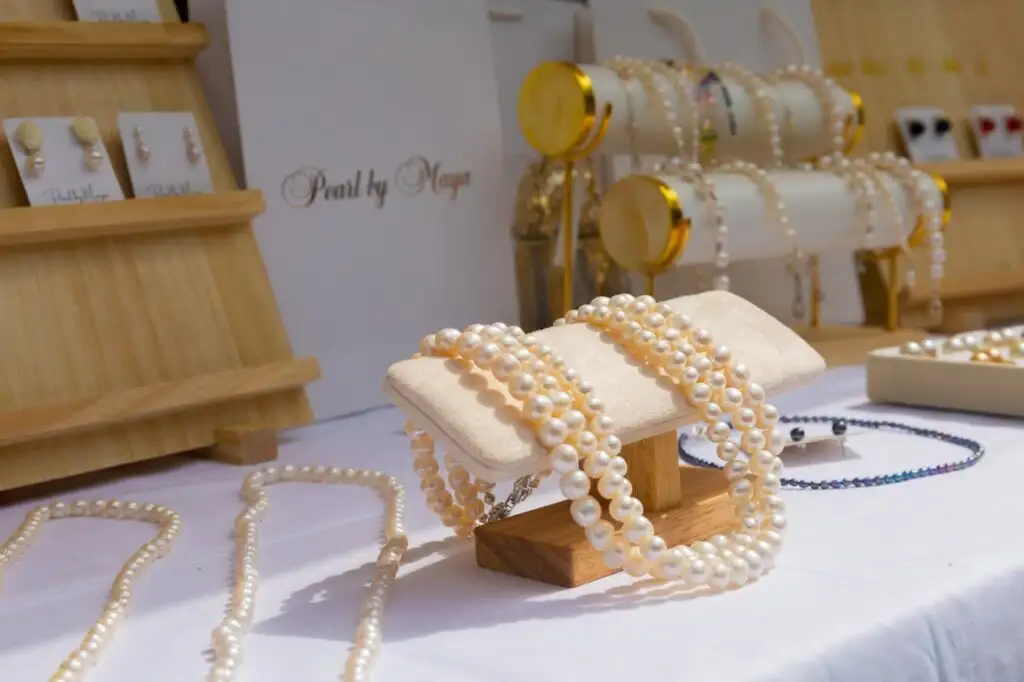Bisutería de autor - Bolsos de mujer tendencia 2026