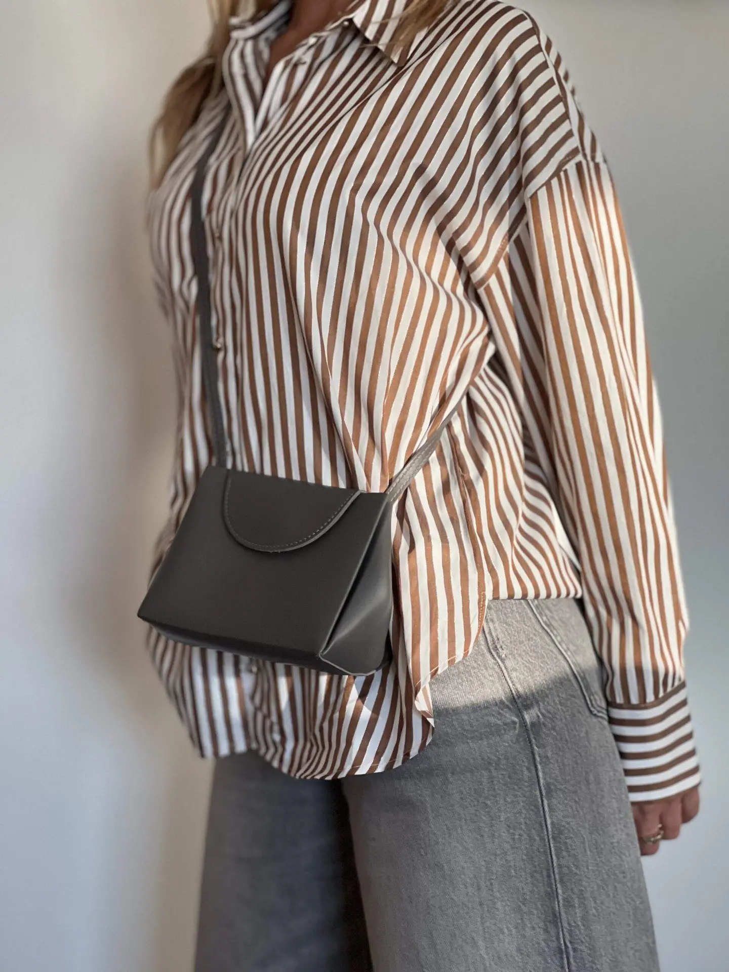 Bolso mini Barbados gris - Imagen 5