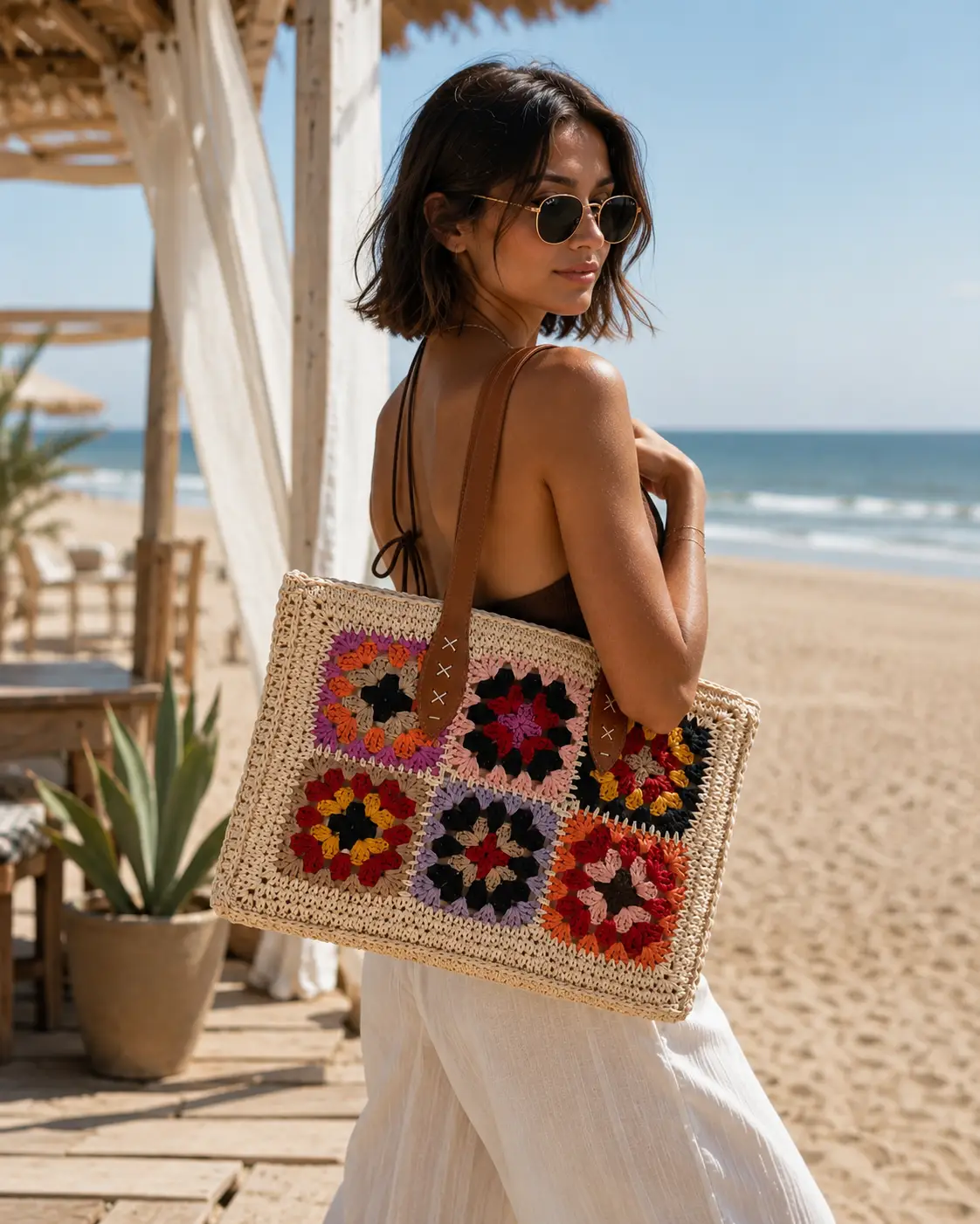 Bolso hilo vegetal con flores tonos negro - Imagen 4
