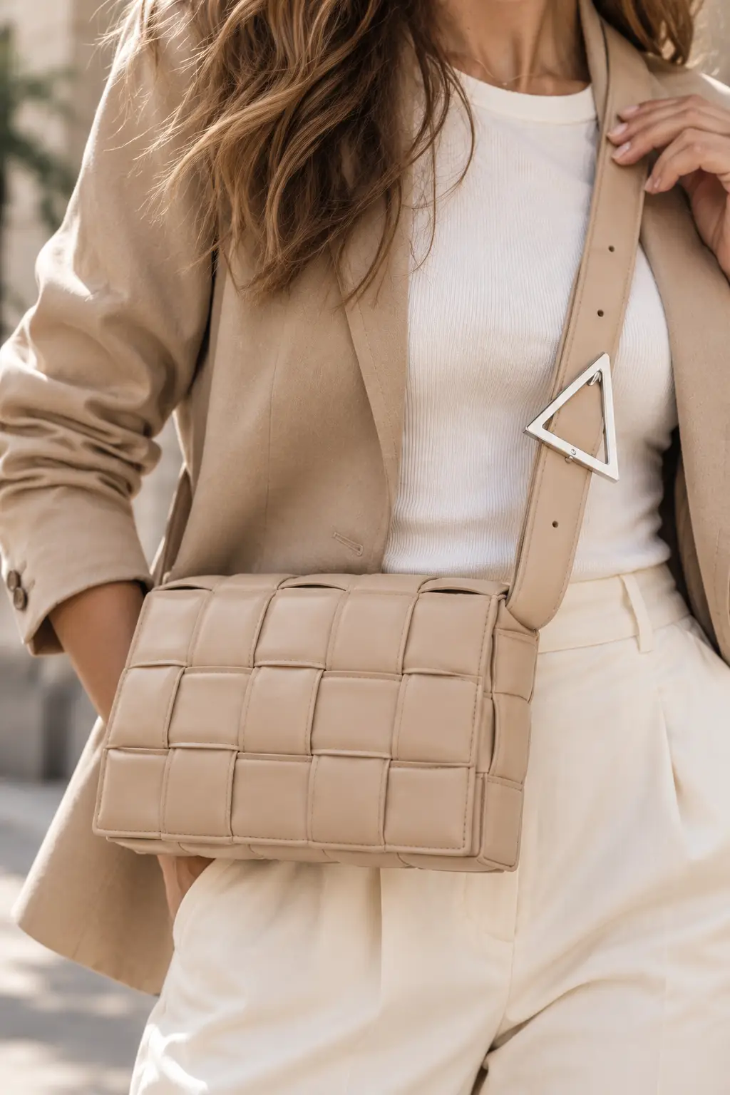 Bandolera Lusitana Trenzada con Correa Ancha y Hebilla Triangular Khaki - Imagen 7