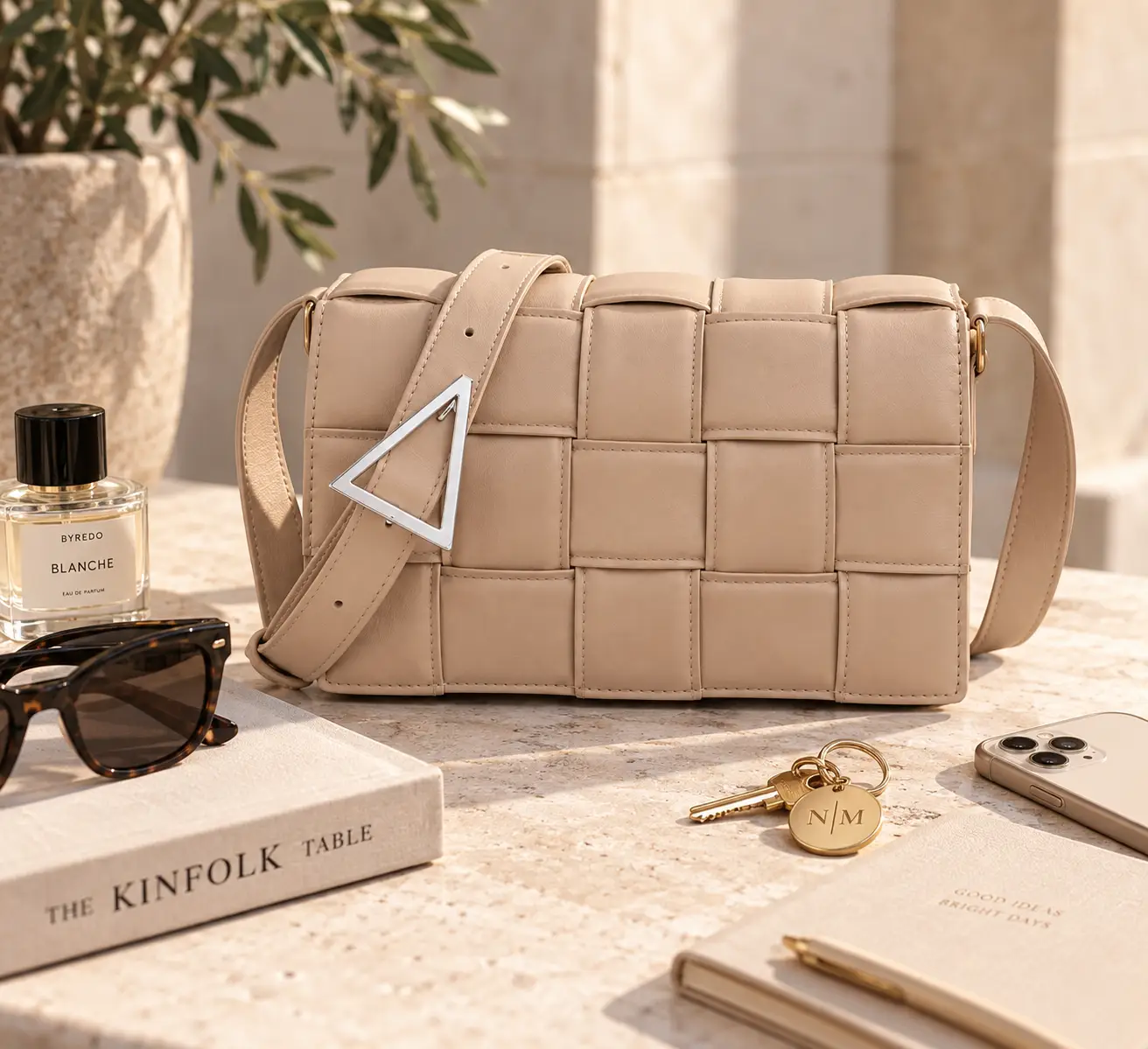Bandolera Lusitana Trenzada con Correa Ancha y Hebilla Triangular Khaki